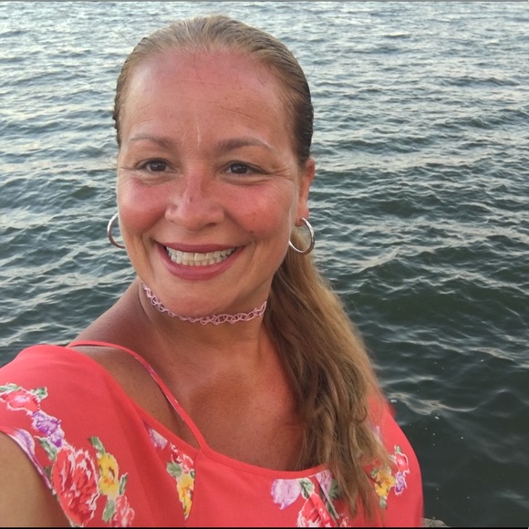 Meet your Posher, Annette Beau - Picture 4 of 16